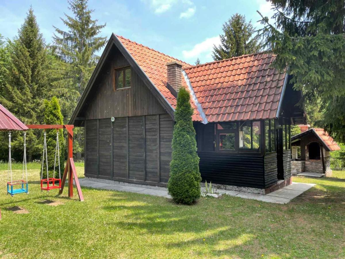 Vikendica Na Sokolini Villa Gornja Koprivna Bagian luar foto