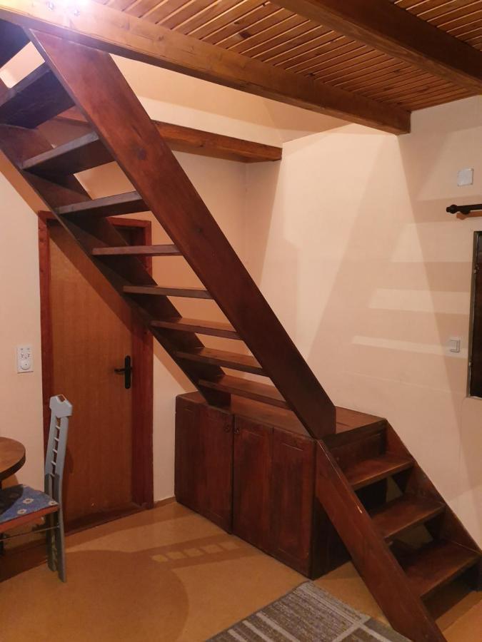 Vikendica Na Sokolini Villa Gornja Koprivna Bagian luar foto